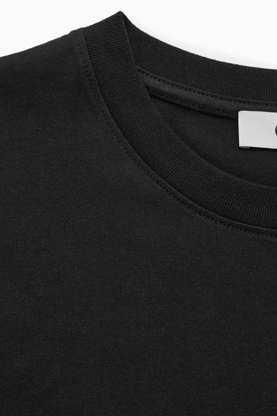 UNISEX BLACK T-SHIRT